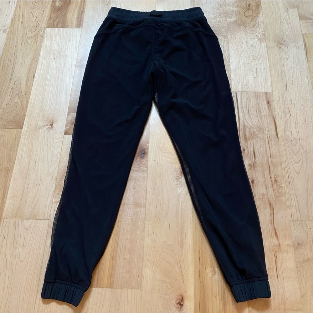 Lululemon Modern Netted Overlay Jogger In Black - image 7